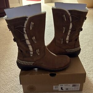 Ugg Australia Kona Suede Sheepskin Lined Boots, sz 8